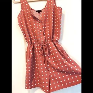 Women’s size small salmon colored romper